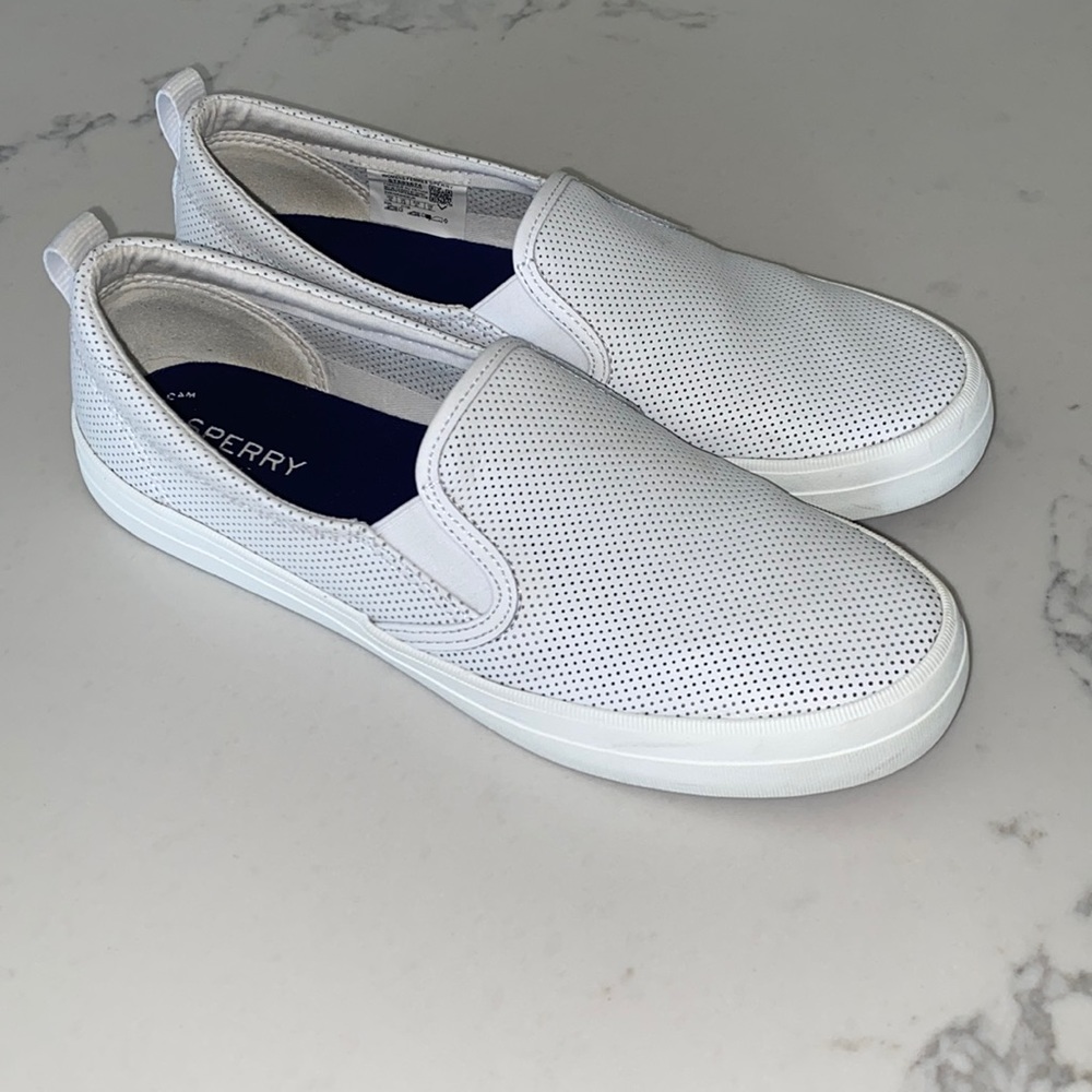 Women sperry shoes 10
